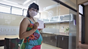 Covid-19: El 50 % de las embarazadas y pu&eacute;rperas internadas no est&aacute;n vacunadas