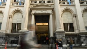 Por primera vez en su historia, el Banco Central super&oacute; los US$ 4.000 millones en compras en un mes