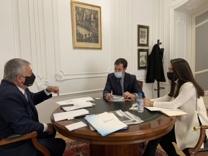 Morales pedir&aacute; a la europea Talgo cotizaci&oacute;n por tres duplas para el tren de la Quebrada