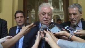 Gonz&aacute;lez Garc&iacute;a: "Estamos lejos de un contagio por coronavirus en la Argentina"