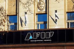 El Gobierno anunci&oacute; la disoluci&oacute;n de la AFIP: se crear&aacute; un organismo con "menos costos y burocracia"