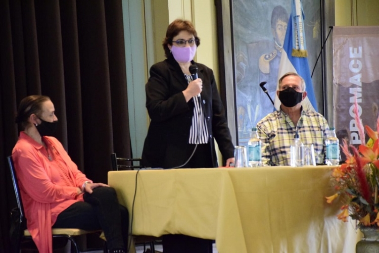 Calsina acompa&ntilde;&oacute; la apertura de sobres para nuevas obras en Jujuy