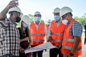 El Gobernador Morales supervis&oacute; los avances de obra de la zona franca de Perico