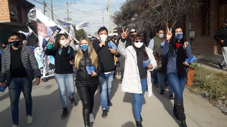 Beliz&aacute;n y Armella acompa&ntilde;aron a los candidatos a concejales por el peronismo en las caminatas finales de la campa&ntilde;a