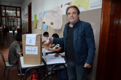 Bernis: &ldquo;No hay salvaci&oacute;n mesi&aacute;nica, el camino es m&aacute;s democracia&rdquo;