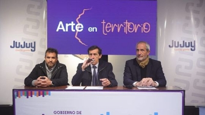 El gobernador Sadir present&oacute; el programa Arte en Territorio
