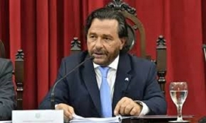 El gobernador de Salta le pidi&oacute; a Cristina Kirchner "elecciones libres" dentro del peronismo
