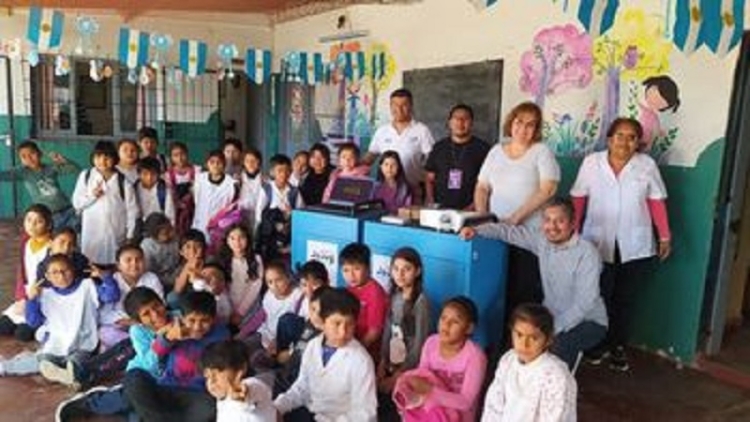 Entregaron ADM a instituciones educativas de Ledesma y San Pedro