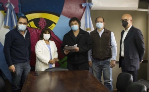 C&iacute;rculo M&eacute;dico Veterinario recibi&oacute; ordenanza que regula la venta de medicamentos en la ciudad
