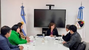 Educaci&oacute;n firm&oacute; un convenio de pasant&iacute;as con Hierronort