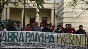 J&oacute;venes pune&ntilde;os capacitados por el gobierno trabajar&aacute;n en Cauchari Solar