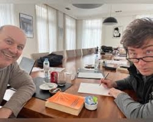 El Gobierno avanza con la "modernizaci&oacute;n laboral": cambios en indemnizaciones, registraci&oacute;n y plataformas digitales
