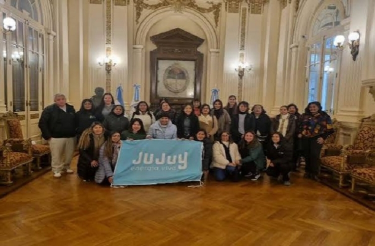 Informantes tur&iacute;sticos recorrieron espacios patrimoniales de San Salvador de Jujuy
