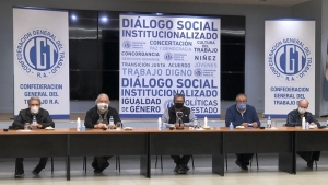La CGT impulsa ampliar la participaci&oacute;n femenina al 50%
