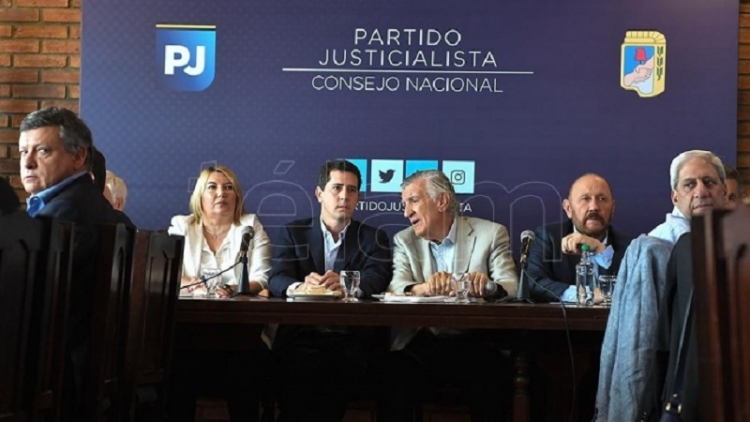 Comenz&oacute; la primera reuni&oacute;n del a&ntilde;o del PJ, que convoc&oacute; al congreso partidario para el 5 de marzo