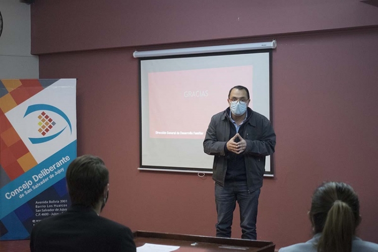 Avanzan en la implementaci&oacute;n del Programa Radial &ldquo;Coloreando con nuestras voces&rdquo;