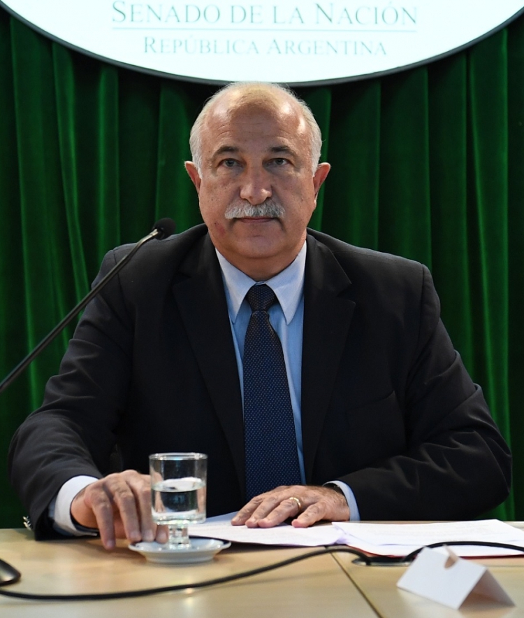 Mario Fiad traspas&oacute; la presidencia del COFELESA a Pablo Yedlin