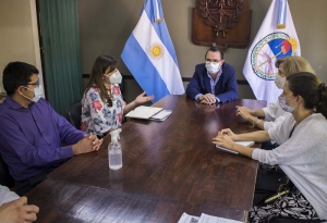 Lisandro Aguiar se reuni&oacute; con funcionarios del municipio capitalino y de San Pedro de Jujuy