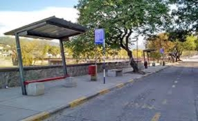 Este jueves contin&uacute;a el paro de transporte en Jujuy