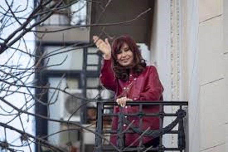 Gorini present&oacute; en la Corte Suprema el pedido de decomiso a Cristina Kirchner: la base es de $86.000 millones