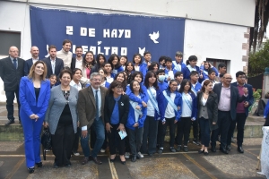 Representantes de la Legislatura presentes en la Promesa de Lealtad a la Constituci&oacute;n Nacional y Provincial de los alumnos de la Escuela Provincial de Artes