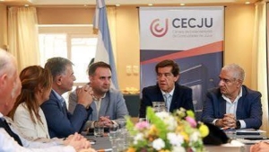 Sadir plante&oacute; una agenda de modernizaci&oacute;n y empleo para el sector de combustibles