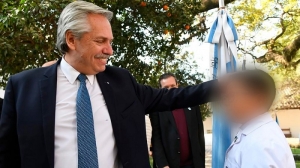 Alberto Fern&aacute;ndez y sus ministros destacaron el compromiso de maestros y maestras