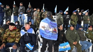 Una multitud se congreg&oacute; en La "Vigilia por Malvinas" en R&iacute;o Grande