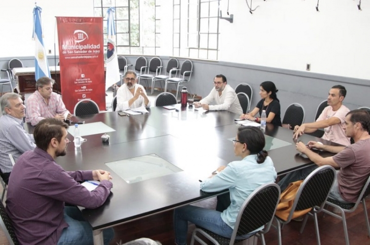 Trabajo municipal para beneficiar a la comunidad