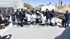 El gobernador Morales inaugur&oacute; obras y firm&oacute; un convenio en Abralaite para los productores de la zona