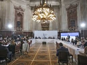 Ley de Bases y paquete fiscal: el oficialismo intentar&aacute; concretar el dictamen esta semana