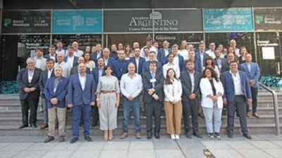El IVUJ particip&oacute; en la 100&ordm; Asamblea del Consejo Nacional de la Vivienda