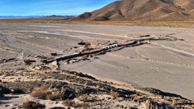 Obras del puente sobre el R&iacute;o Las Burras, al 85%