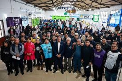 Sadir reafirm&oacute; la importancia del di&aacute;logo para fortalecer el empleo y la producci&oacute;n