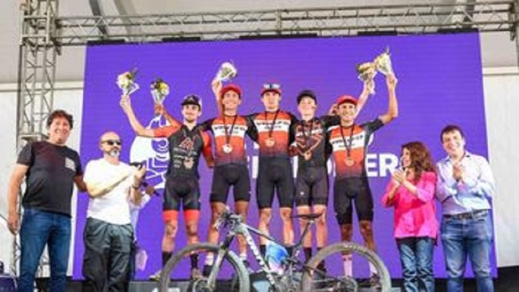 Exitosa carrera internacional de mountain bike