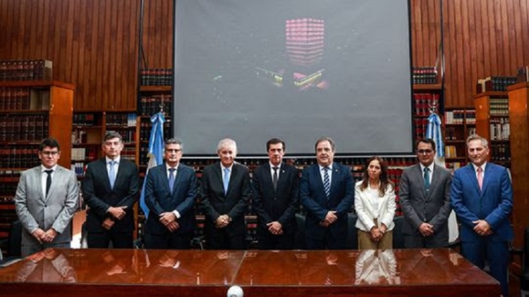 Sadir acompa&ntilde;&oacute; el acto institucional de asunci&oacute;n de jueces de la Corte Suprema de Justicia
