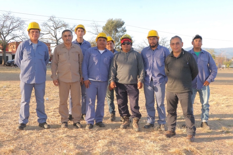 Con gran &eacute;xito y salida laboral, el municipio concluy&oacute; el curso de &ldquo;operador de m&aacute;quina motoniveladora&rdquo;