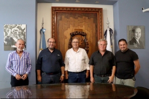 El intendente Rivarola consolid&oacute; un trabajo conjunto para continuar con las obras estructurales y de pavimento con Agua Potable
