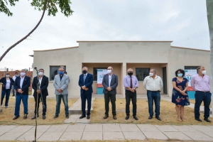 El gobierno entreg&oacute; viviendas a familiares de trabajadores fallecidos del Ingenio La Esperanza