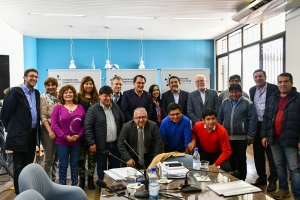 Constituyentes contin&uacute;an recibiendo aportes de Intendentes y Comisionados Municipales