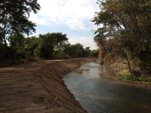 Manantiales: la mega obra de drenaje y riego avanz&oacute; un 48%