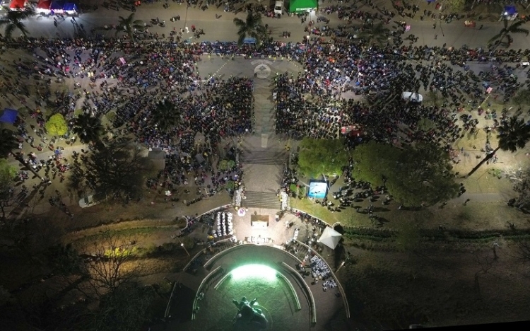 Multitudinario pedido de los juje&ntilde;os a san Cayetano, orando por el pan y trabajo ante la dif&iacute;cil situaci&oacute;n nacional