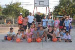 Promovemos la salud y sociabilizaci&oacute;n de las infancias mediante escuelas deportivas municipales barriales
