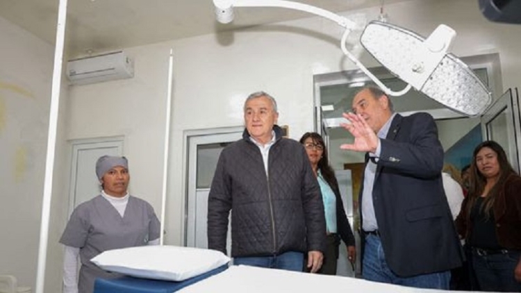 Morales inaugur&oacute; la sala de tomograf&iacute;a del hospital de Humahuaca