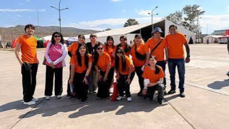 Salud acompa&ntilde;a a adolescentes y j&oacute;venes en la 75&deg; FNE