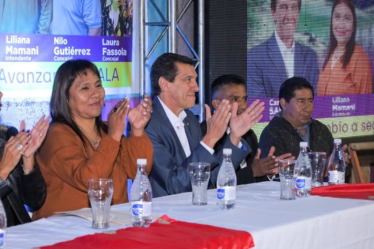 Sadir encabez&oacute; en Lozano lanzamiento de Liliana Maman&iacute; como candidata a intendenta