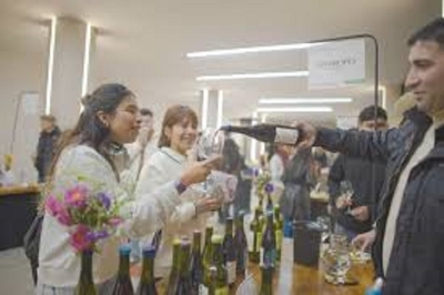 Entradas agotadas y premios nacionales en la 2&deg; Feria de las Rutas del Vino de Jujuy