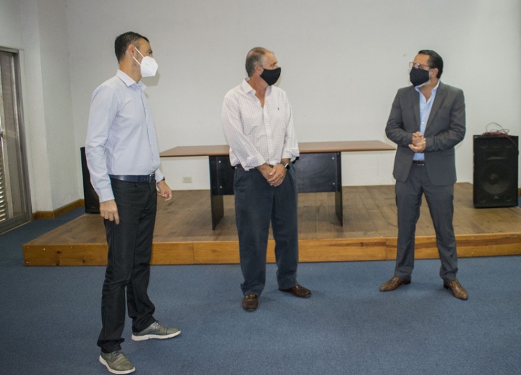 Analizan proyecto para crear centros comerciales abiertos