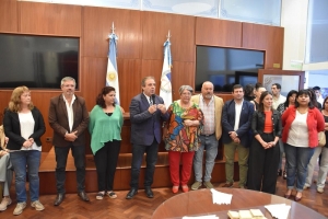 La Legislatura agasaj&oacute; a las madres legislativas
