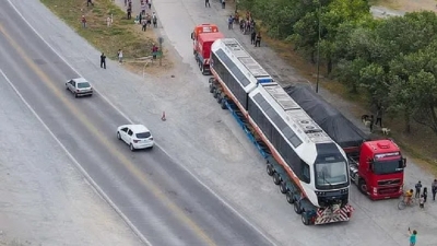 Hist&oacute;rico: Cientos de juje&ntilde;os y juje&ntilde;as recibieron las duplas del Tren de la Quebrada